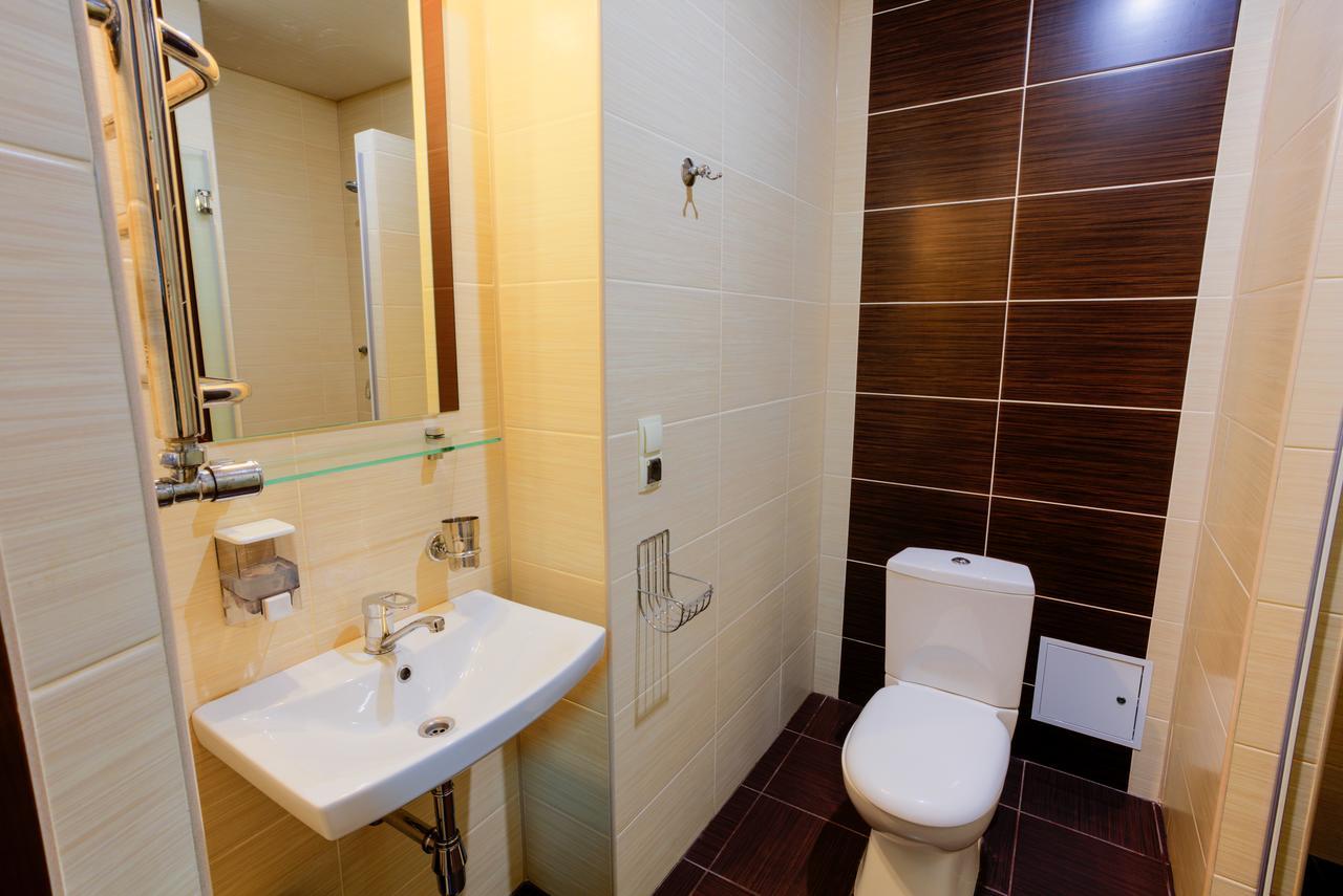 Comfort Hotel & Hostel Zaporizhia Exterior foto